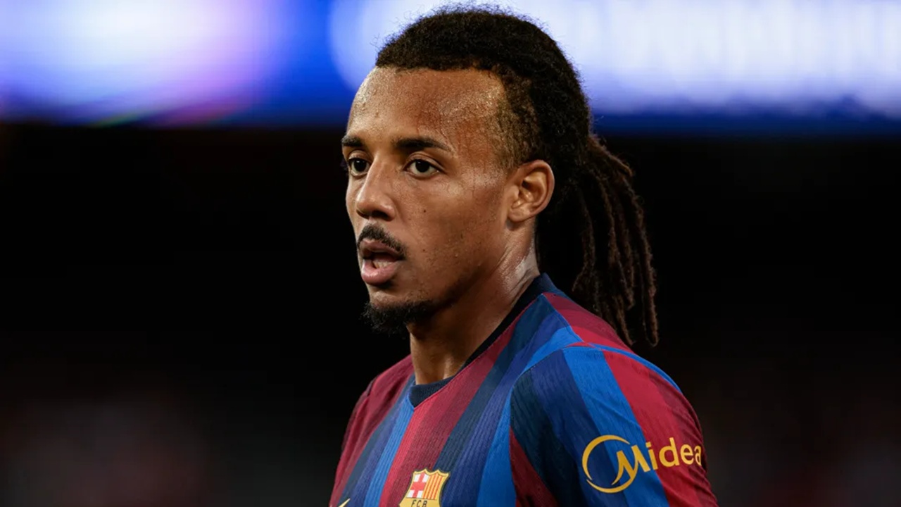 Barcelona Ragu Jules Kounde Fit di Ajang El Clasico