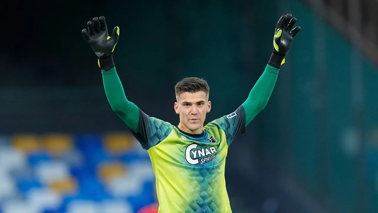 Bukan Januari, Inter Disebut Pantau Filip Stankovic untuk Kiper 2028