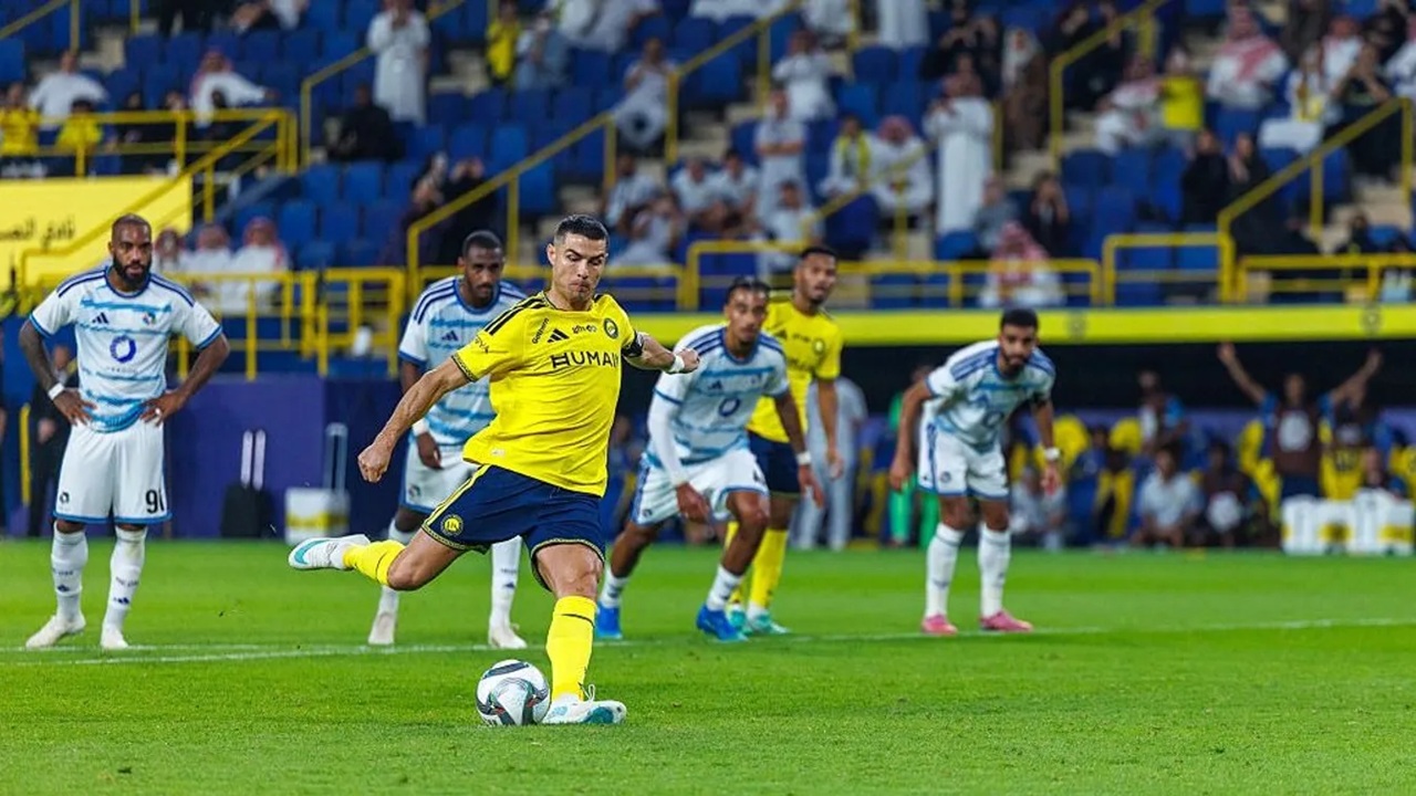 Cristiano Ronaldo Gagal Penalti dan Buang Peluang Emas, Al-Nassr Menang Tipis