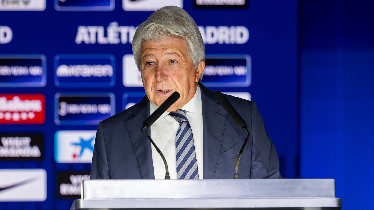 Enrique Cerezo Ikut Bersuara Soal Perang Real Madrid dengan Wasit