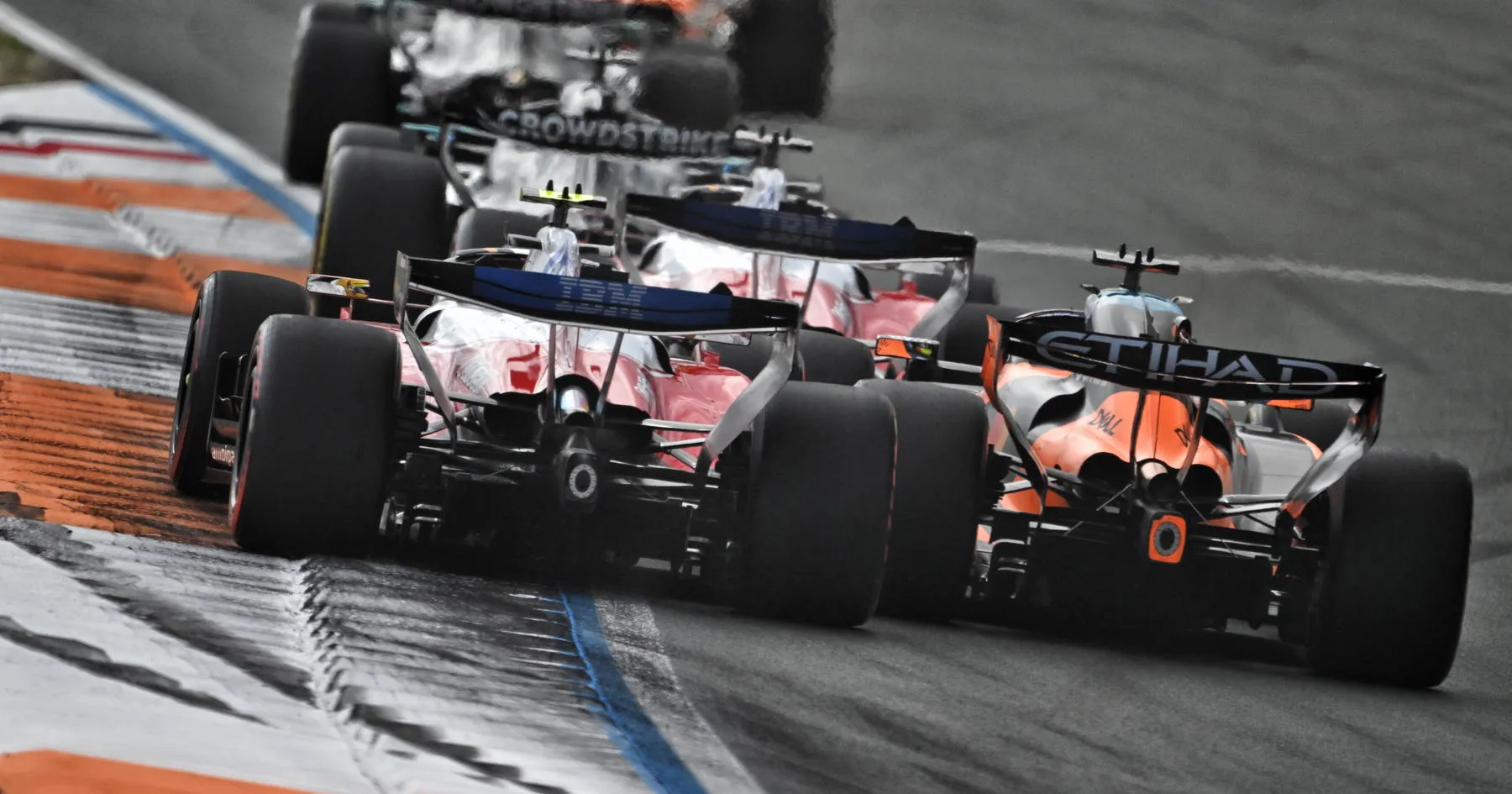 FIA Pertahankan Aturan Unit Daya F1 Hingga 2028 - sumber: (racingnews365)
