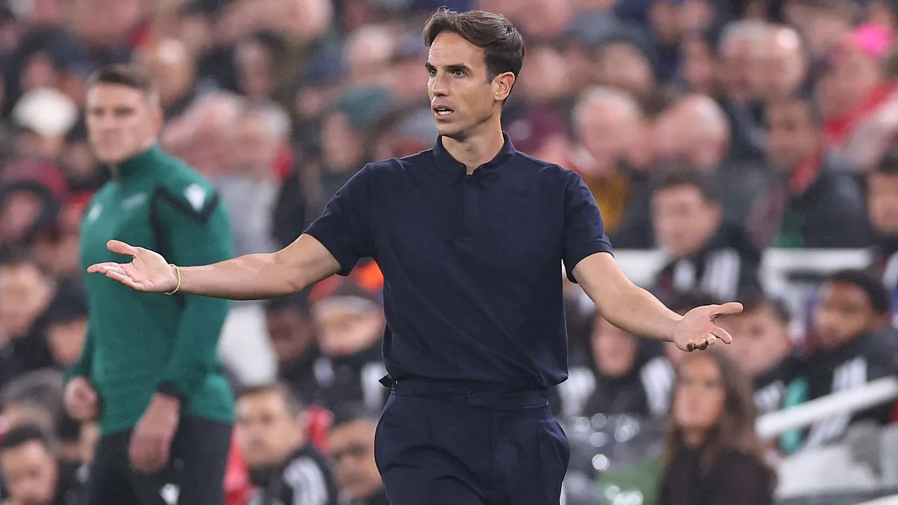 Inigo Perez Kecewa Usai Villarreal Kena Comeback Liverpool