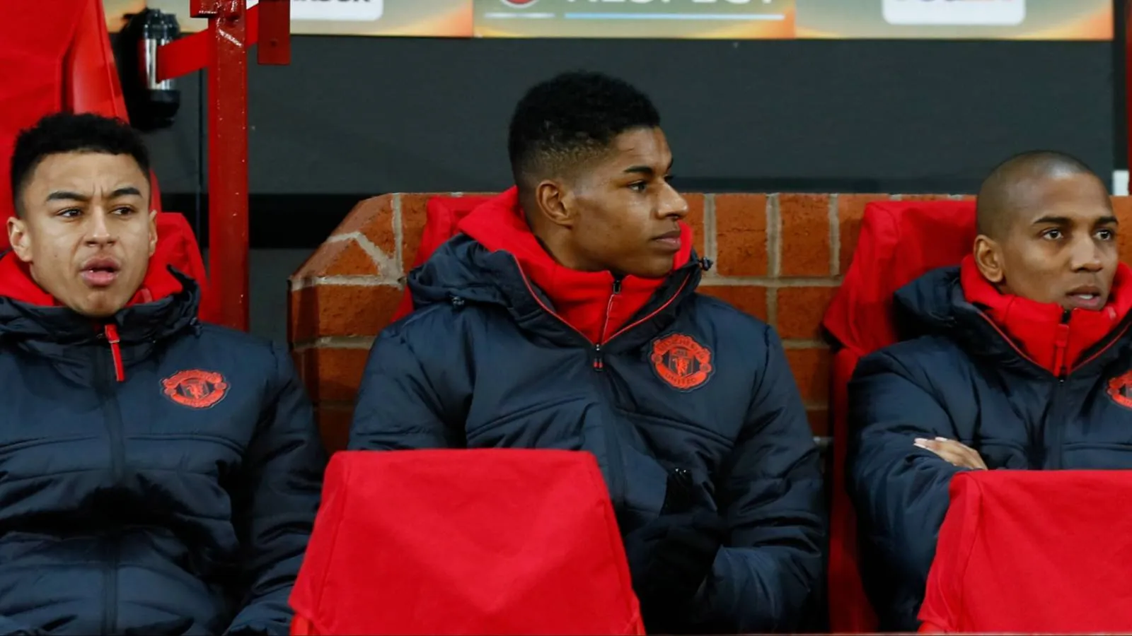 Mantan Pemain Manchester United Sebut Pelatih Baru Akan Gagal Jika Gantikan Carrick - sumber: (givemesport)