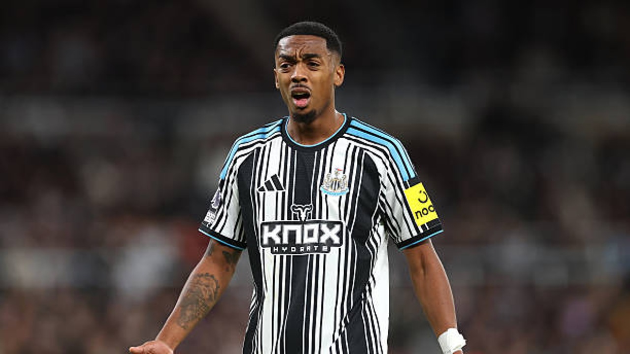 Negosiasi Kontrak Joe Willock Buntu, Besiktas Bersiap Ambil Langkah