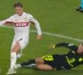 Simeone Bahas Dua Insiden Kontroversial vs Stuttgart