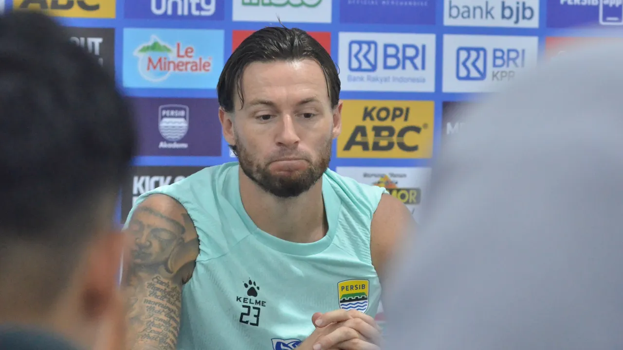 Kapten Persib, Marc Klok