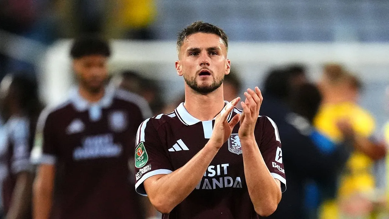 Taylor Harwood-Bellis resmi didaftarkan Aston Villa ke skuad Liga Champions guna menggantikan Matteo Ruggeri yang cedera