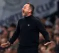 Tottenham Ramaikan Perburuan Bek Barcelona di Januari
