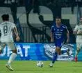 Umuh Dorong Motivasi Penggawa Persib Atasi Madura United