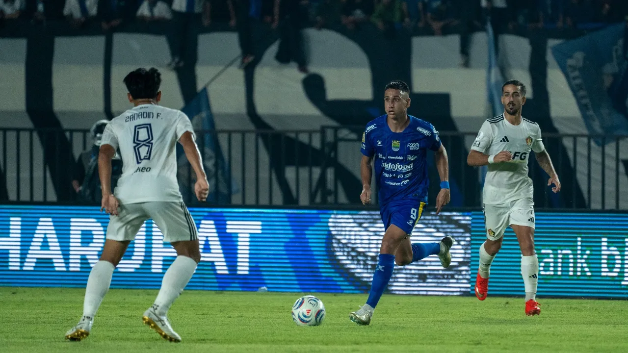 Umuh Muchtar dorong motivasi pemain menang di Madura