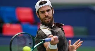 Usai Perpisahan Mengejutkan, Karen Khachanov Tunjuk Pelatih Baru