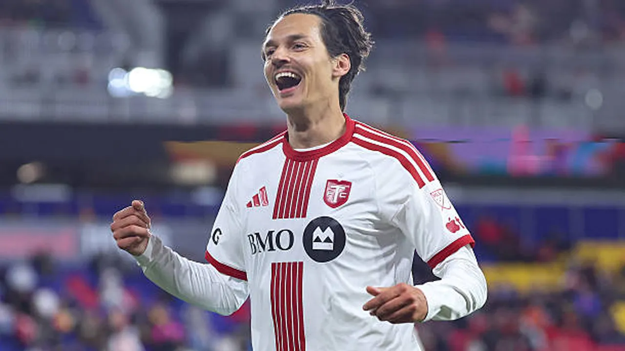 Beri Dampak Signifikan untuk Toronto FC, Daniel Salloi Dipuji Robin Fraser