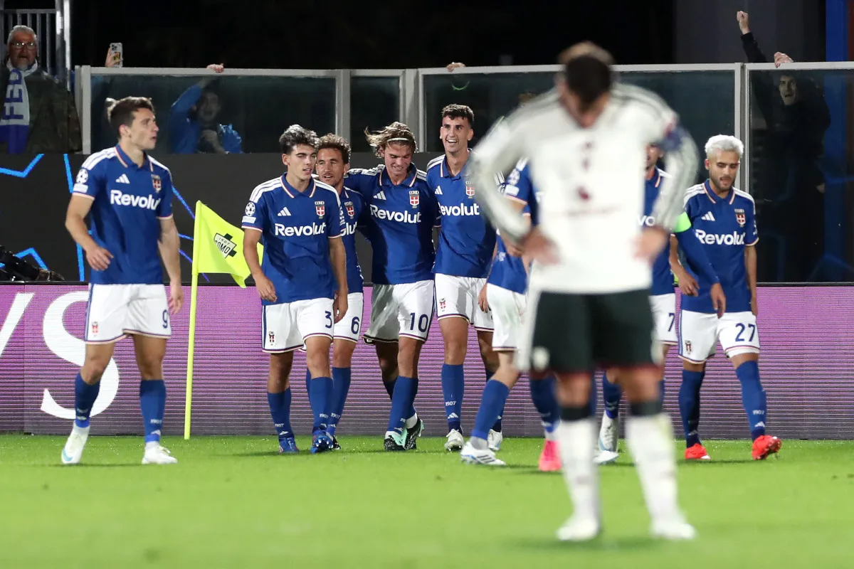Como Hancurkan Manchester United 4-1 di UCL Berkat Magis Nico Paz - sumber: (footballitalia)