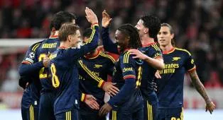 Eberechi Eze Bungkam Gerrard dalam 15 Menit