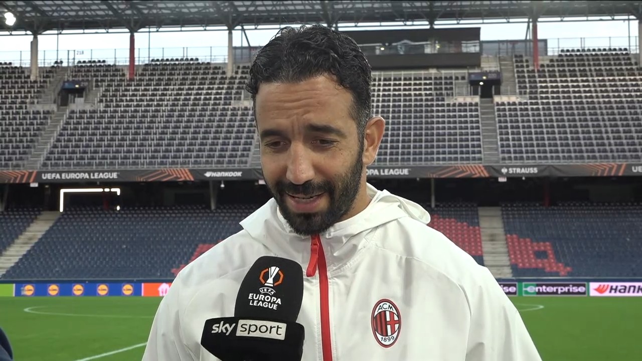 Gazzetta: Ruben Amorim Terus Bela Estupinan, Tolak Tawaran Villa