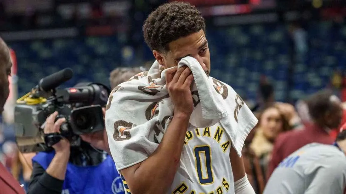 Haliburton Berurai Air Mata Usai Pacers Menang Perdana - sumber: (mainbasket)