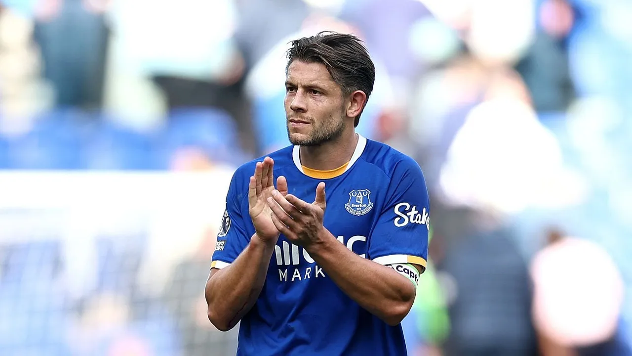 James Tarkowski tegaskan kesiapan Everton untuk bangkit usai menelan kekalahan perdana musim ini di ajang Premier League