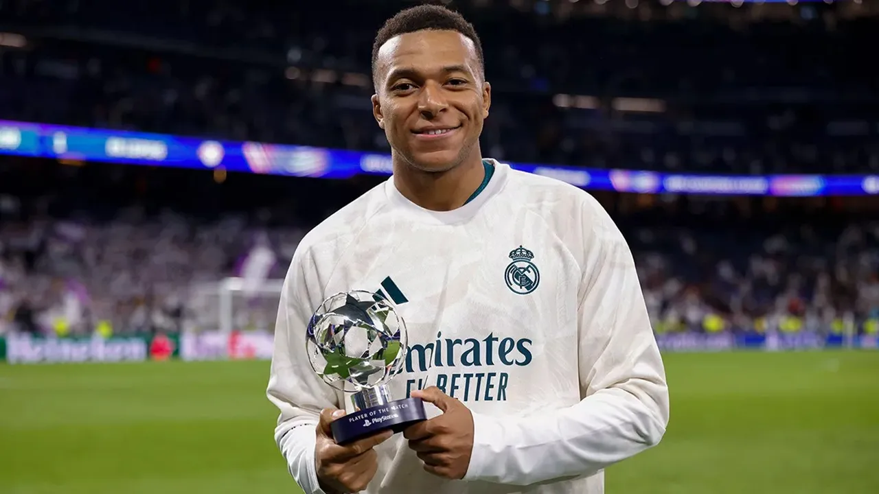 Kylian Mbappe Gembira Dinobatkan sebagai MVP saat Hajar Leipzig