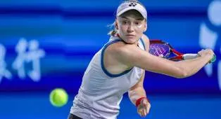 Lawan Mundur, Elena Rybakina Bukukan Tiket Menuju Perempatfinal Di Ningbo
