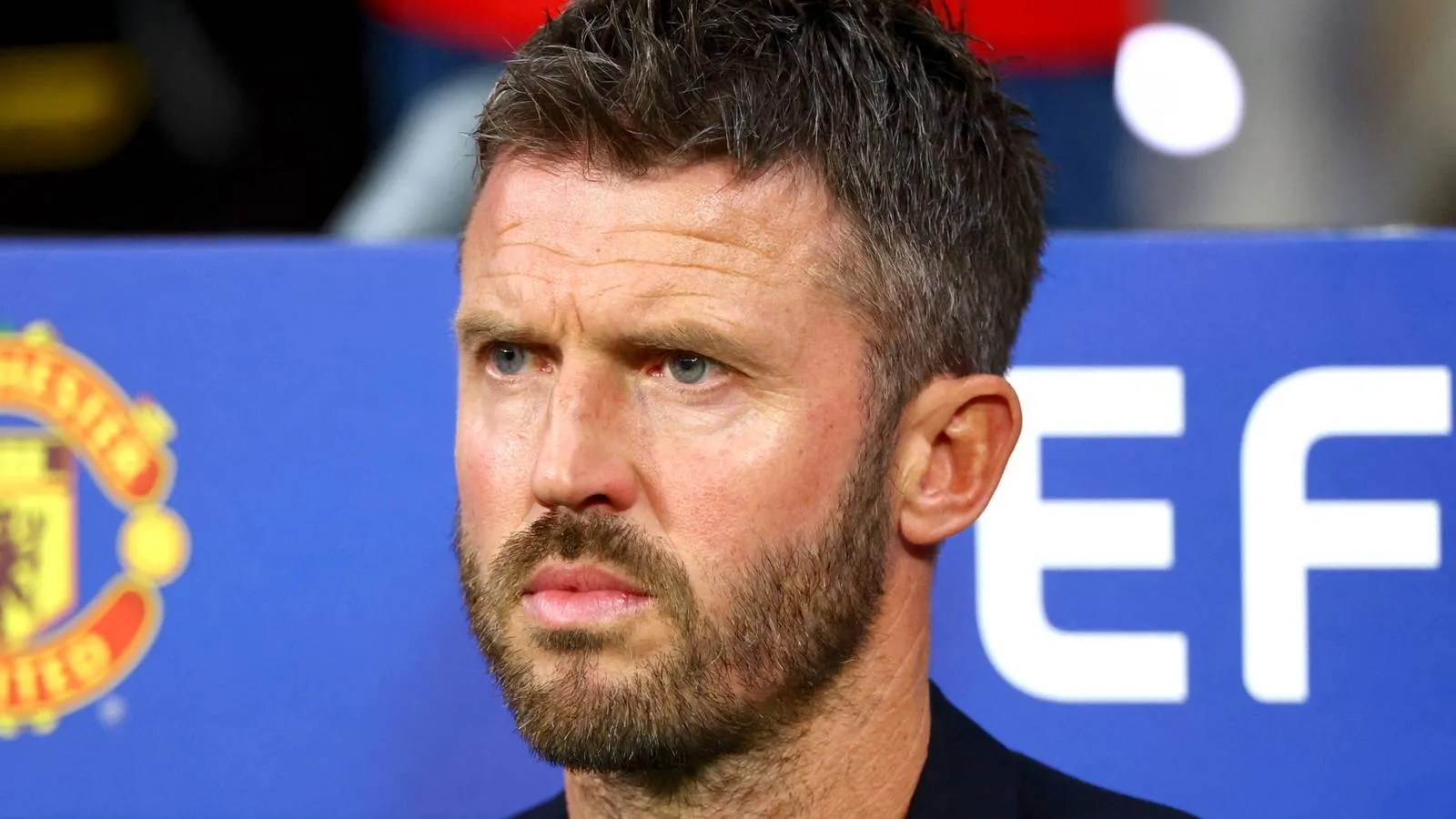 Masa Depan Michael Carrick Dipertanyakan Usai Kekalahan Telak Man Utd dari Como - sumber: (givemesport)