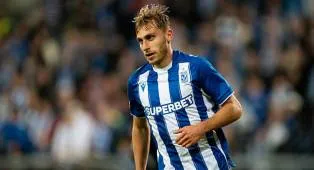 Michal Gurgul Bidik Kemenangan Perdana Lech Poznan saat Jamu Sunderland