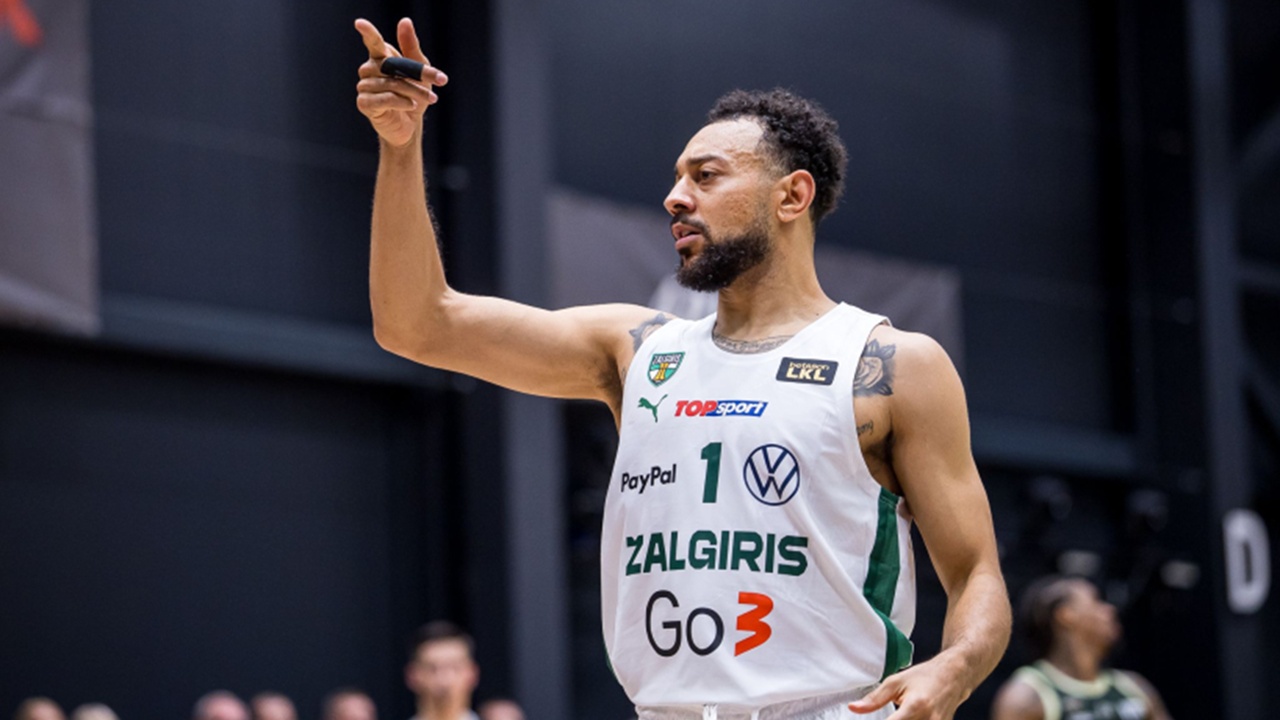 Nigel Williams-Goss Harus Menepi Selama Satu Bulan
