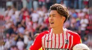 Tottenham Berminat Rekrut Gelandang Freiburg Bermain Mirip Olise