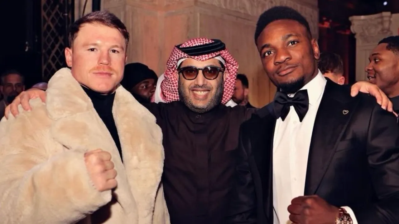 Canelo Alvarez, Christian Mbilli