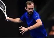 Daniil Medvedev Semakin Dekat Untuk Pertahankan Gelar Di Almaty