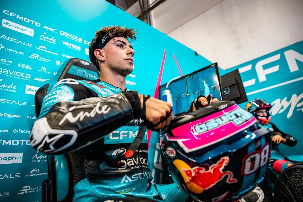 David Alonso Kritik Dani Holgado: “Bukan Orang Baik, Tak Ada yang Bisa Dilakukan” - sumber: (motorsport)