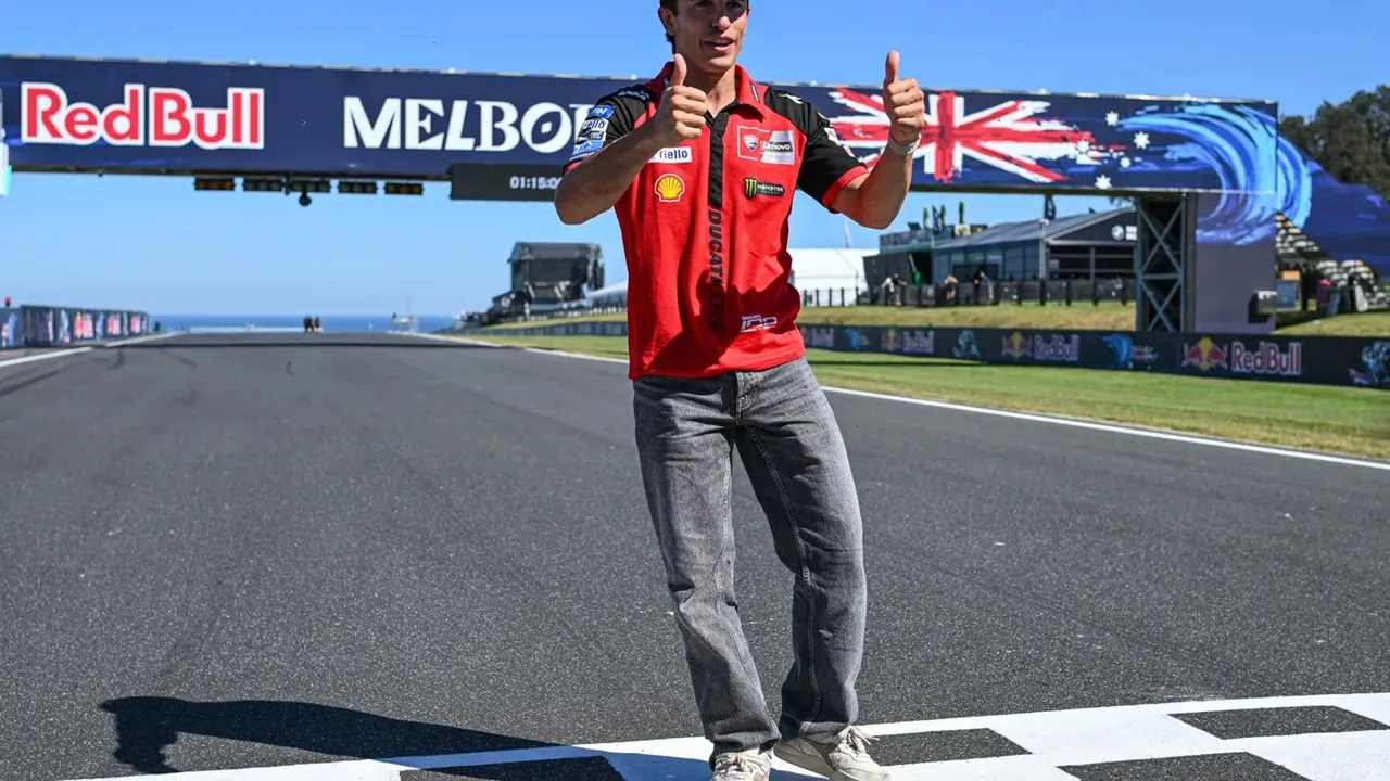 Marc Marquez tercepat di FP1 MotoGP Australia 2026.