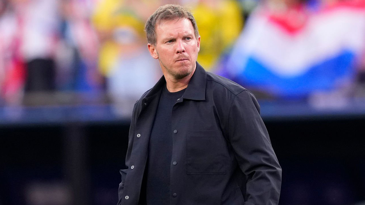 Julian Nagelsmann Diincar MU, Oliver Kahn Beri Peringatan Serius!