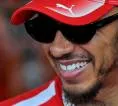 Lewis Hamilton Didorong Perpanjang Karier di F1