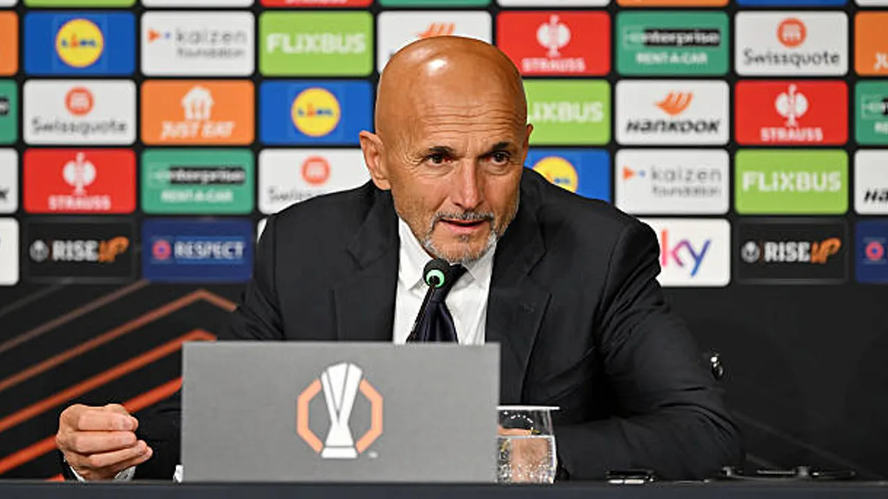 Puji Kinerja Wasit, Insiden VAR Tak Buat Luciano Spalletti Berpaling