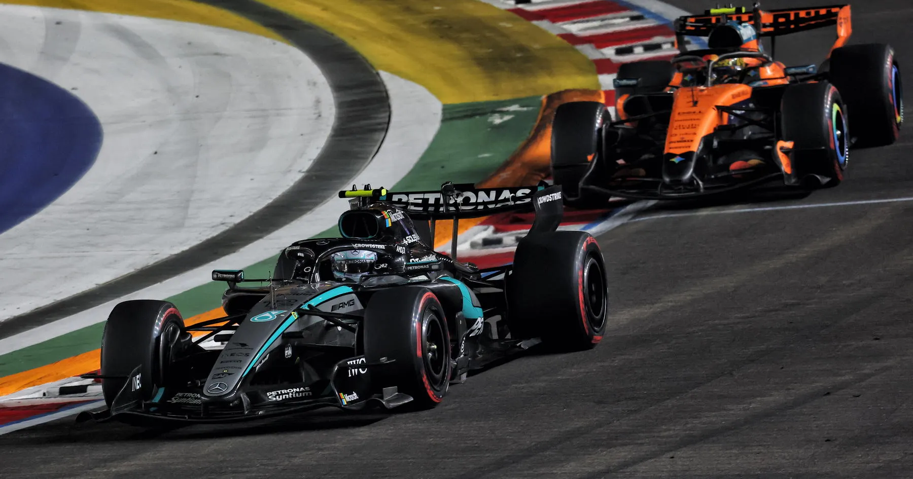 Rival Mercedes F1 Serang Balik di Grand Prix Amerika Serikat - sumber: (racingnews365)