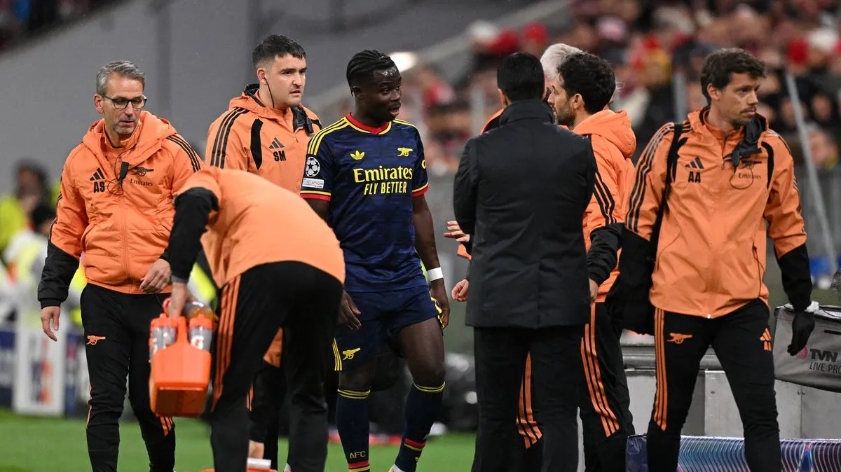 Bukayo Saka Absen Satu Bulan, Arsenal Hadapi 12 Laga Tanpanya - sumber: (footballlondon)