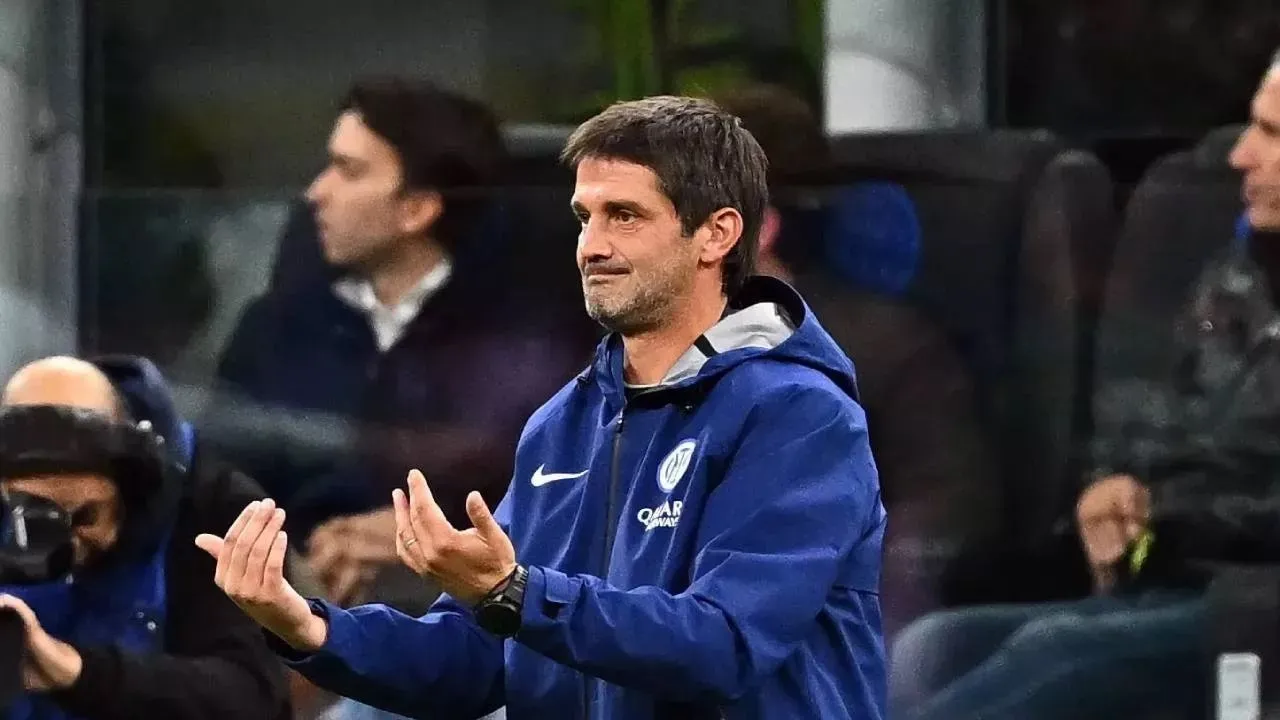 Corriere dello Sport Puji Cristian Chivu Dalam Membaca Pertandingan