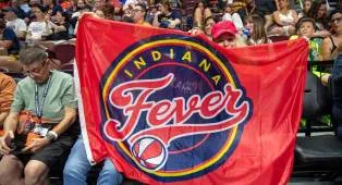 Indiana Fever Berpisah dengan Kelly Krauskopf dan Amber Cox