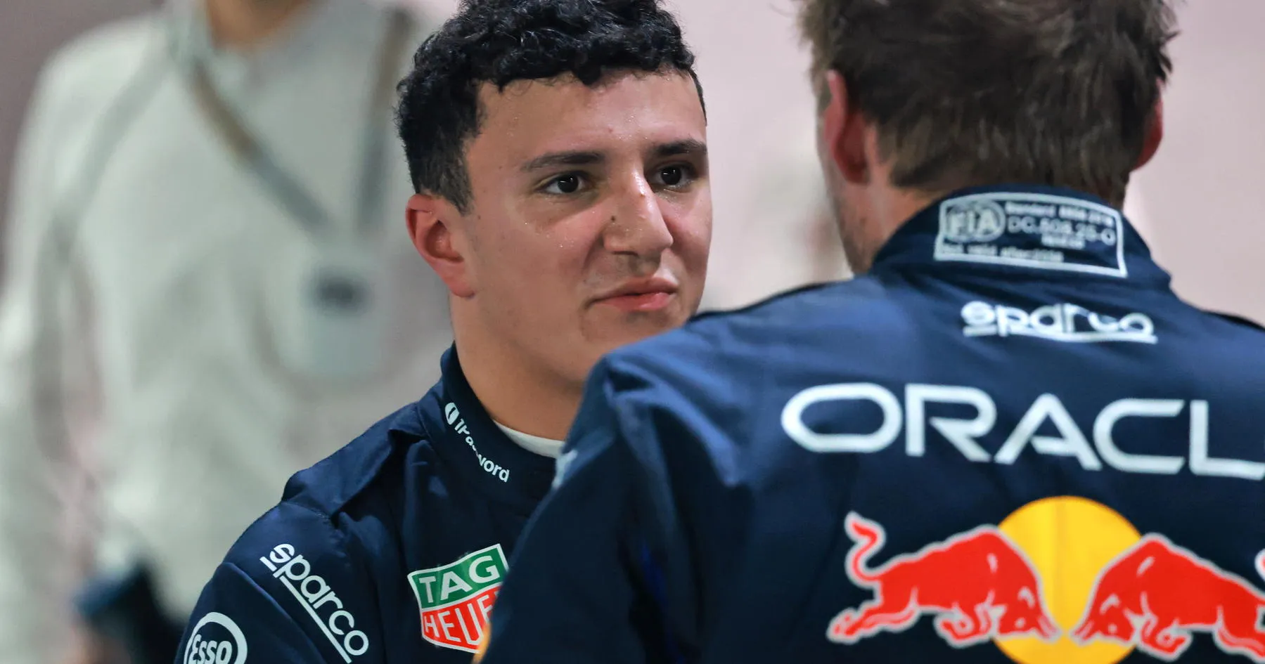 Instruksi “Left-Field” untuk Hadjar Dekati Verstappen - sumber: (racingnews365)