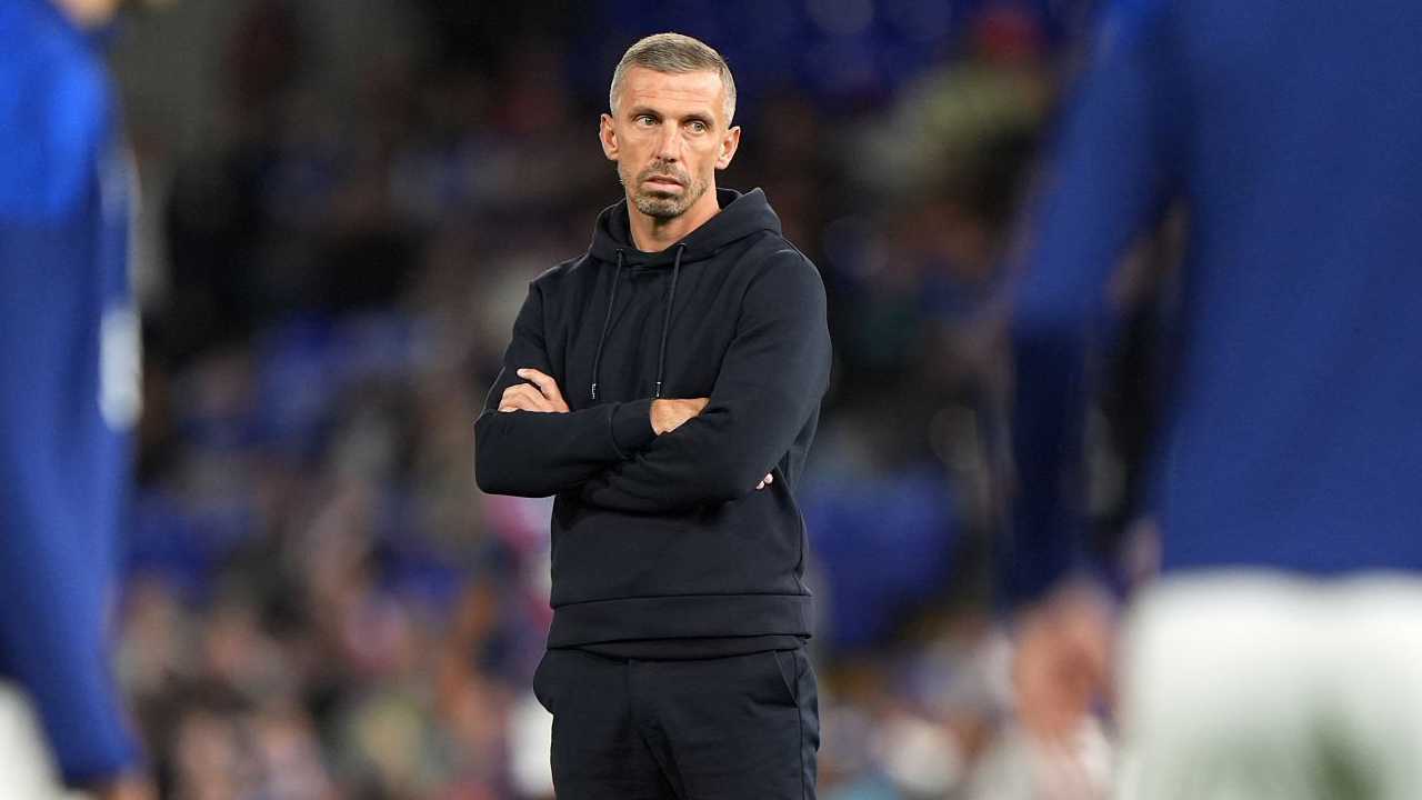 Issa Diop Lolos dari Kartu Merah, Begini Reaksi Gary O'Neil