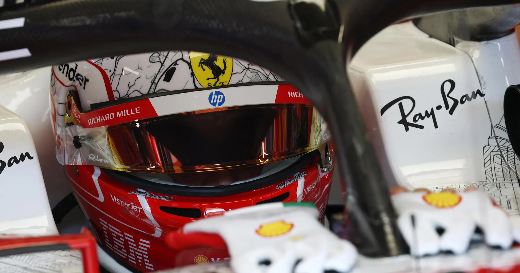 Leclerc Dominasi Hari Pertama, Russell Lolos dari Hukuman - sumber: (racingnews365)