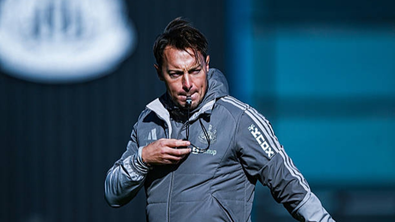 Matthias Jaissle Minta Skuad Newcastle United Jawab Kekecewaan Suporter