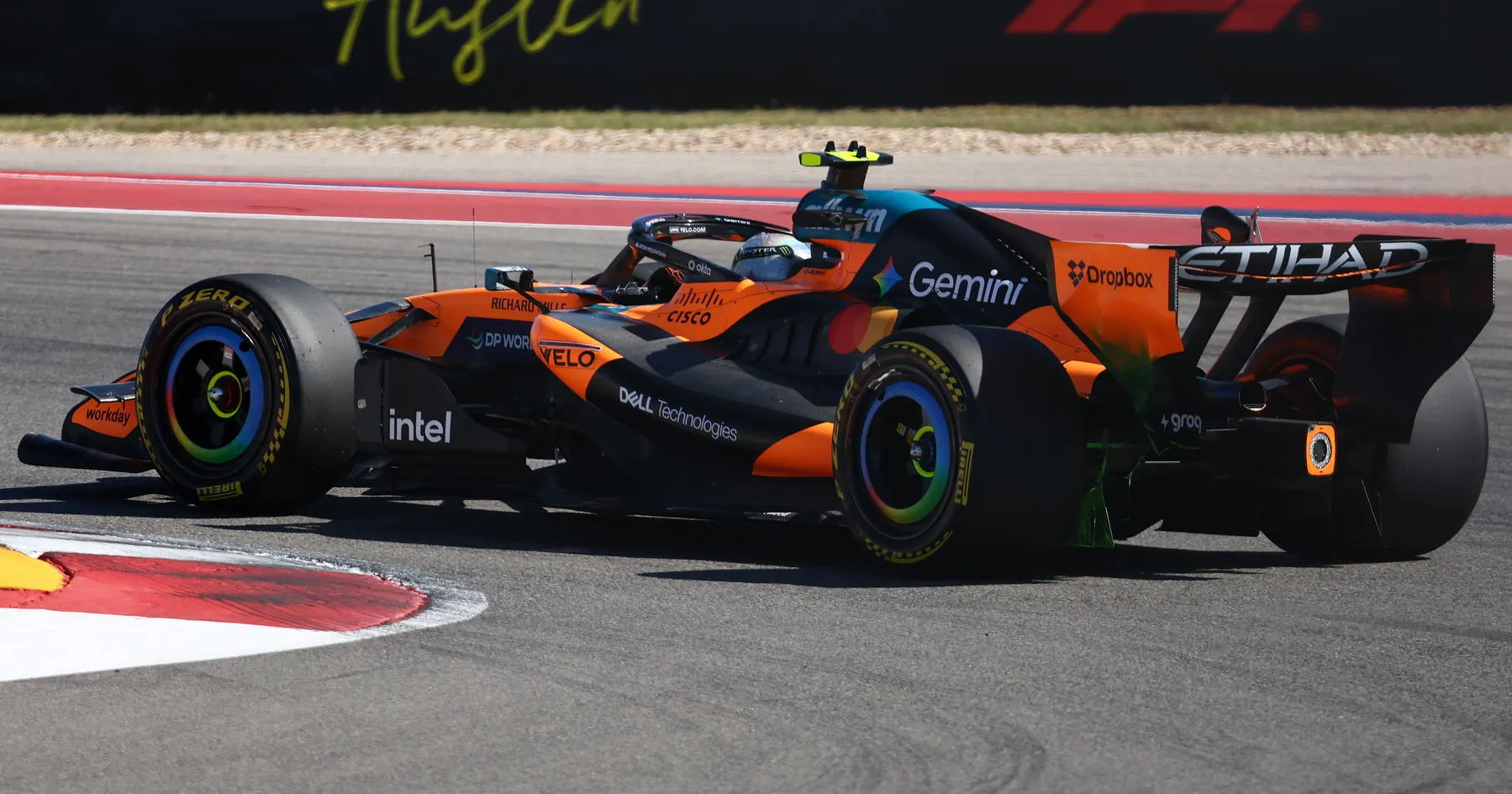 McLaren Ungkap Potensi Tersembunyi Lando Norris - sumber: (racingnews365)