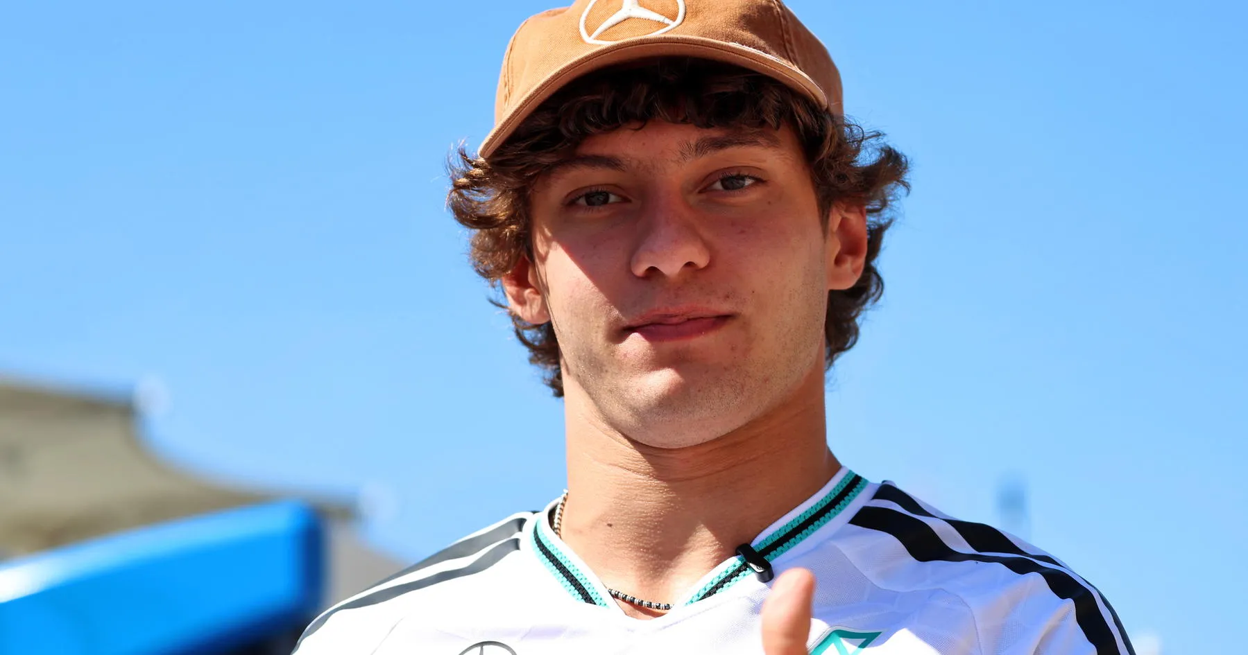 Mercedes: GP AS Akan Buruk Jika Antonelli Juara di Austin - sumber: (racingnews365)