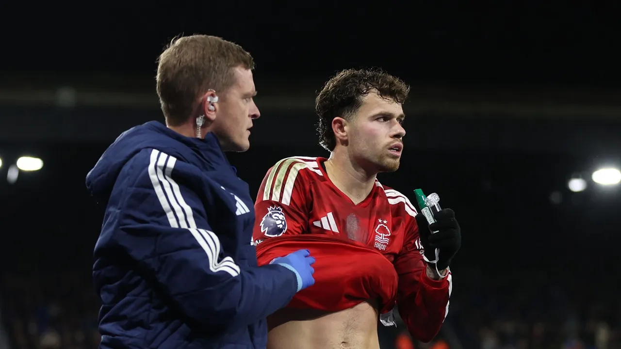 Neco Williams Berikan Kabar Positif Usai Alami Cedera Kontra Ipswich Town