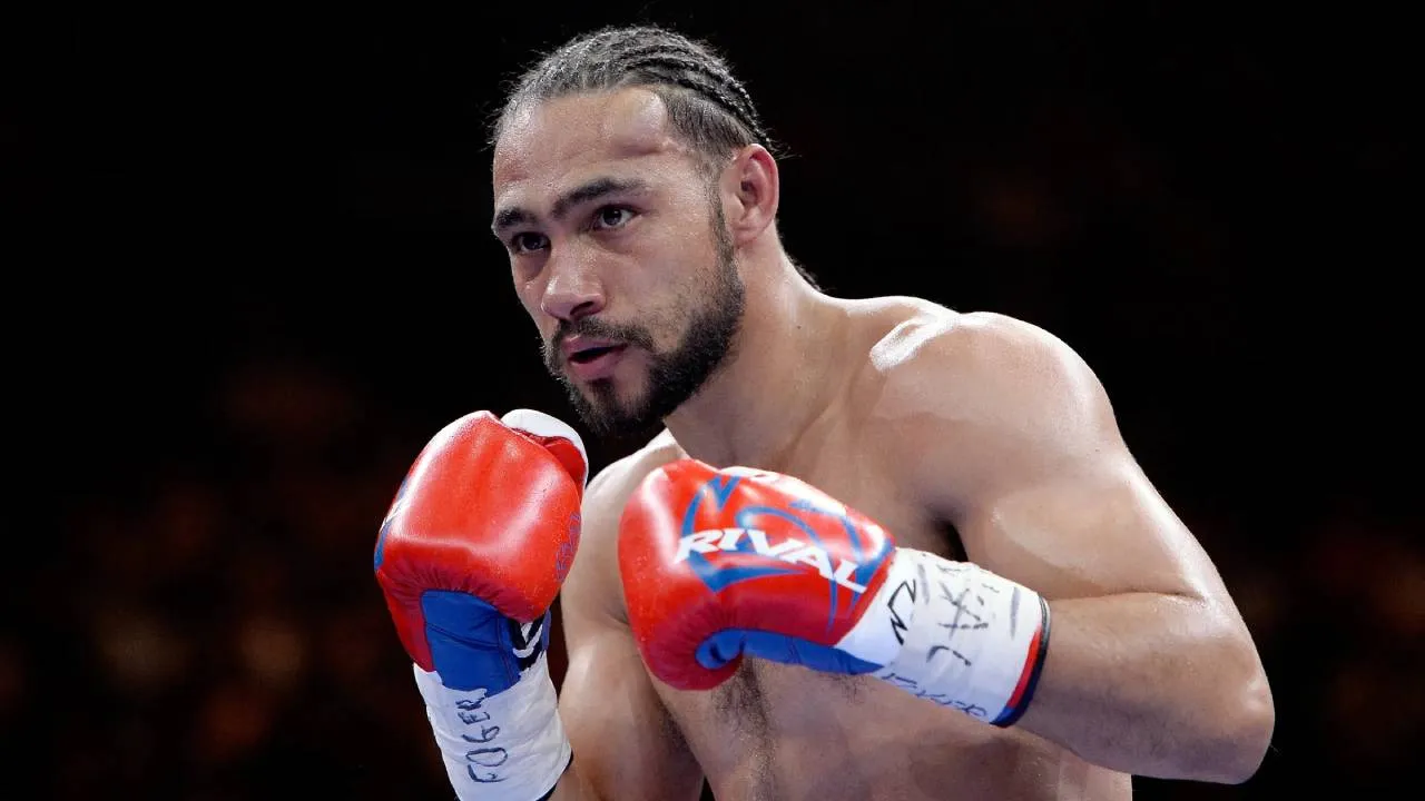 Meski Keith Thurman memiliki pengalaman dan reputasi di dunia tinju, petinju berusia 37 tahun itu sedang berada dalam situasi sulit. (Foto: Fight TV)