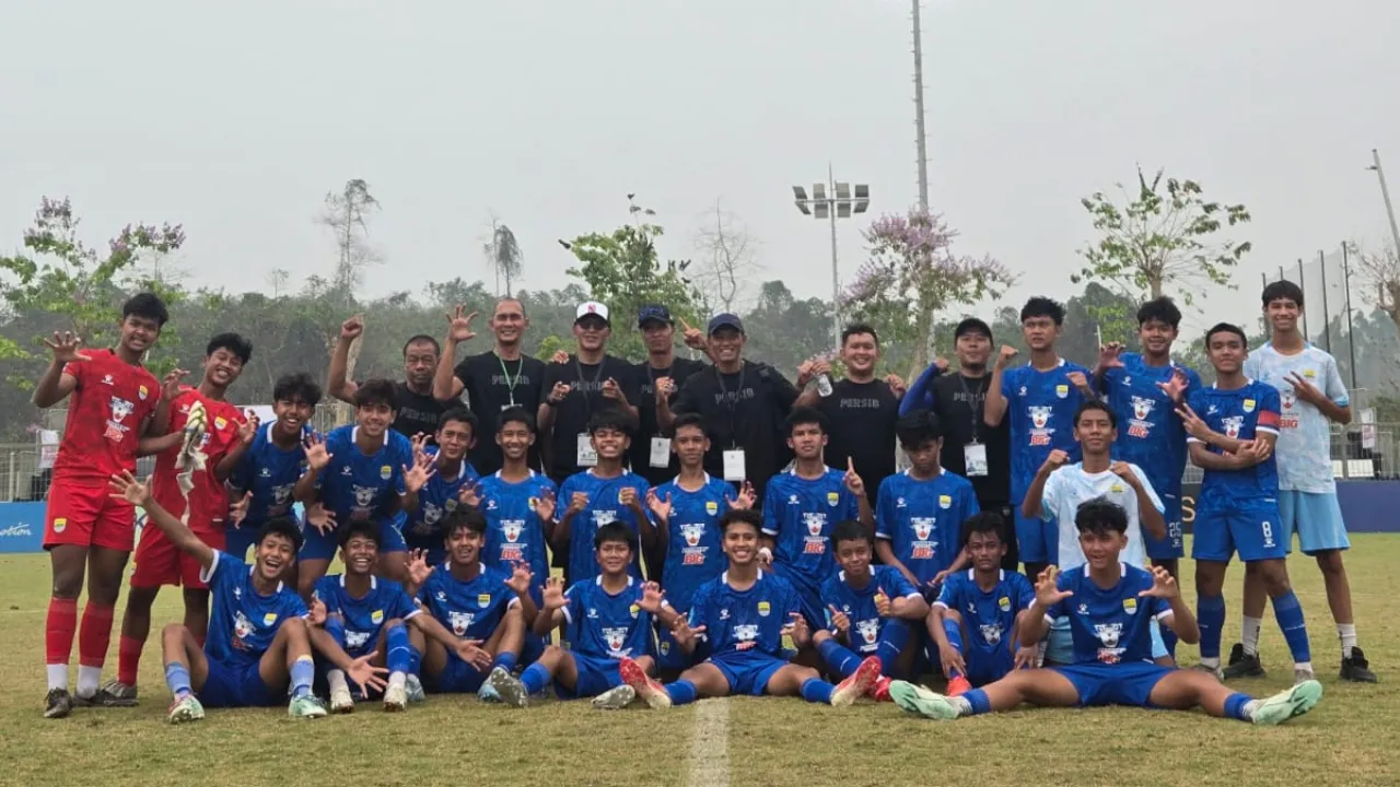 Persib meraih gelar juara Piala Soeratin U-15 2026