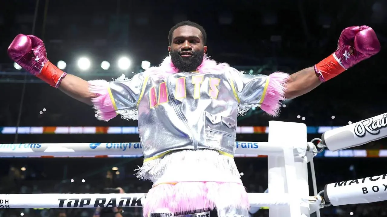 Jaron Ennis dijadwalkan menghadapi pemegang gelar Federasi Tinju Internasional (IBF), Josh Kelly, dalam pertarungan unifikasi pada Januari. (Foto: Fight TV)