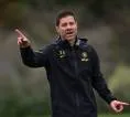 Xabi Alonso Minta Chelsea Tampil Sempurna saat Hadapi Tottenham