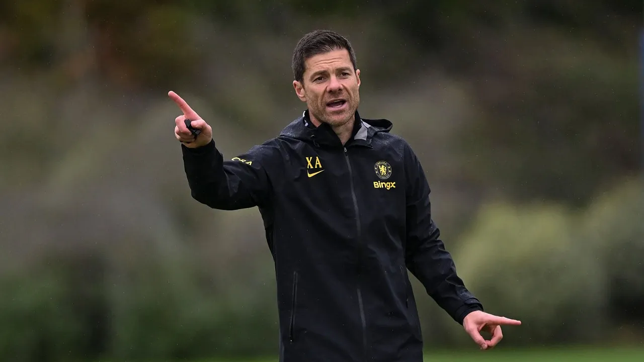 Xabi Alonso Minta Chelsea Tampil Sempurna saat Hadapi Tottenham